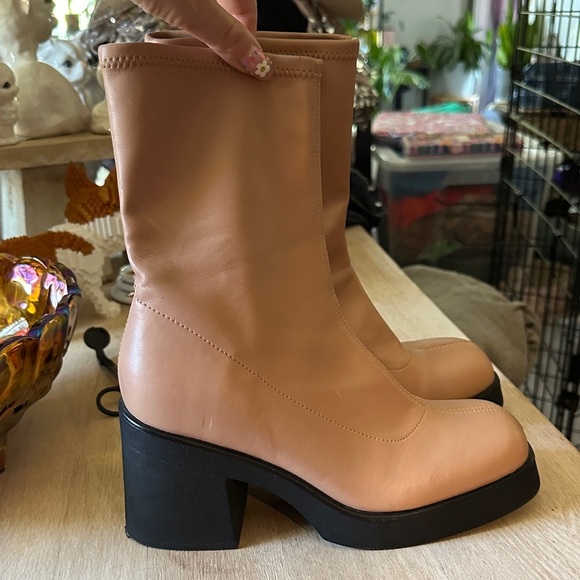 CALL IT SPRING | Ankle Boots ‘Steffanie’ in Dark Beige - Picture 8 of 13